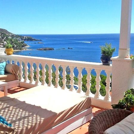Amazing Seaview Apartment With Terrace & Parking - Casa Artevida روساس المظهر الخارجي الصورة