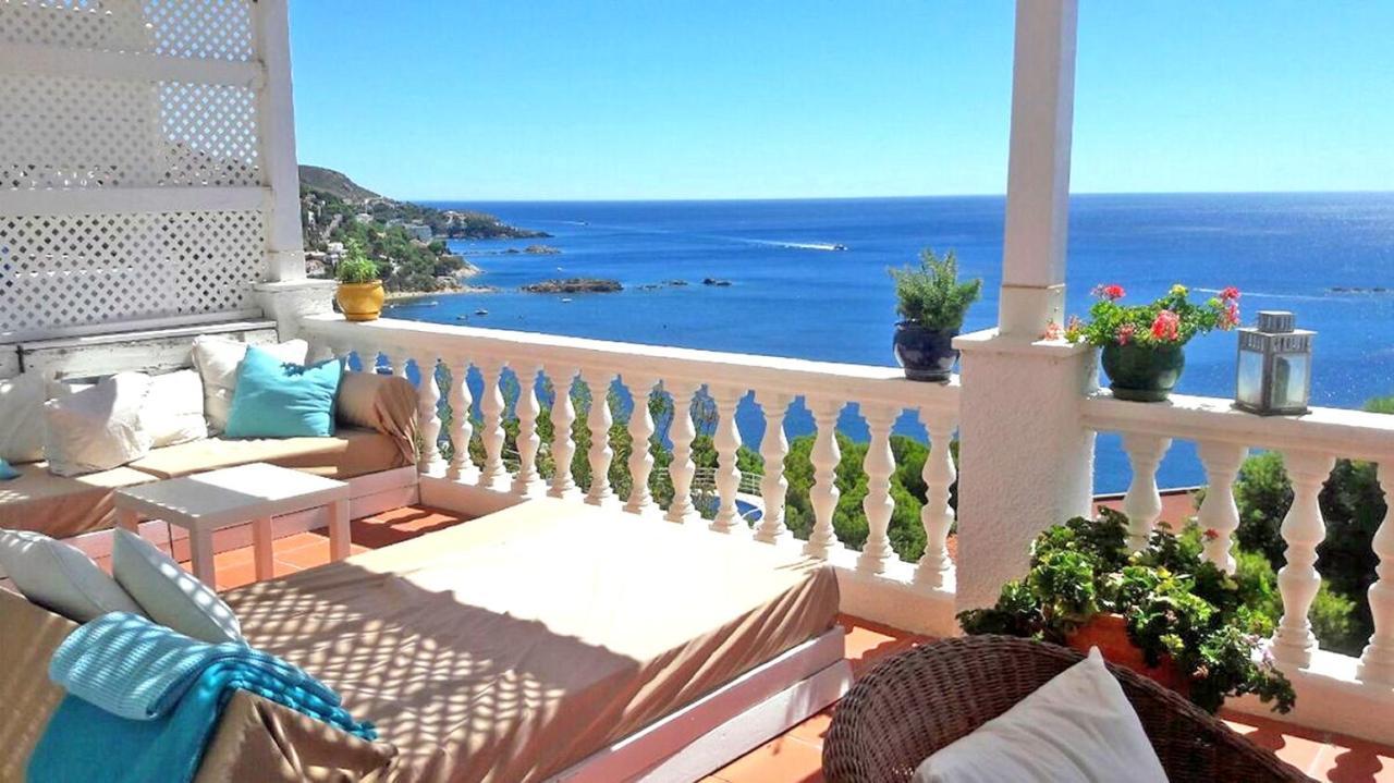 Amazing Seaview Apartment With Terrace & Parking - Casa Artevida روساس المظهر الخارجي الصورة