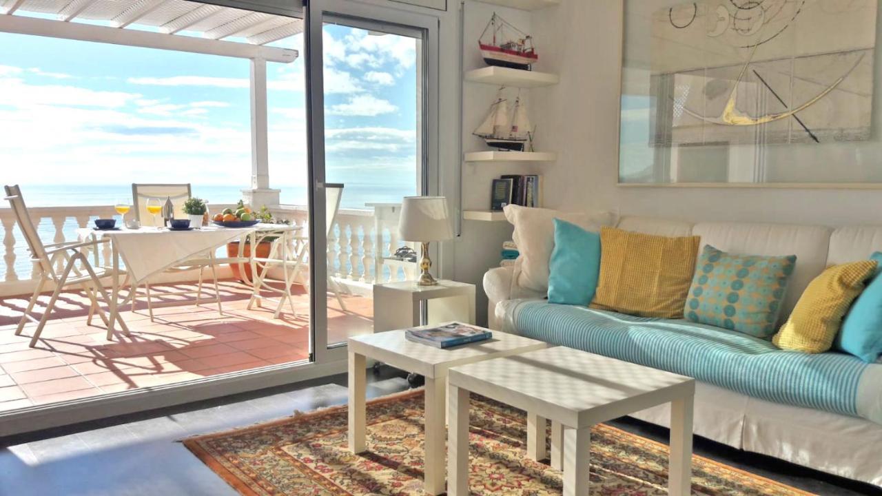 Amazing Seaview Apartment With Terrace & Parking - Casa Artevida روساس المظهر الخارجي الصورة