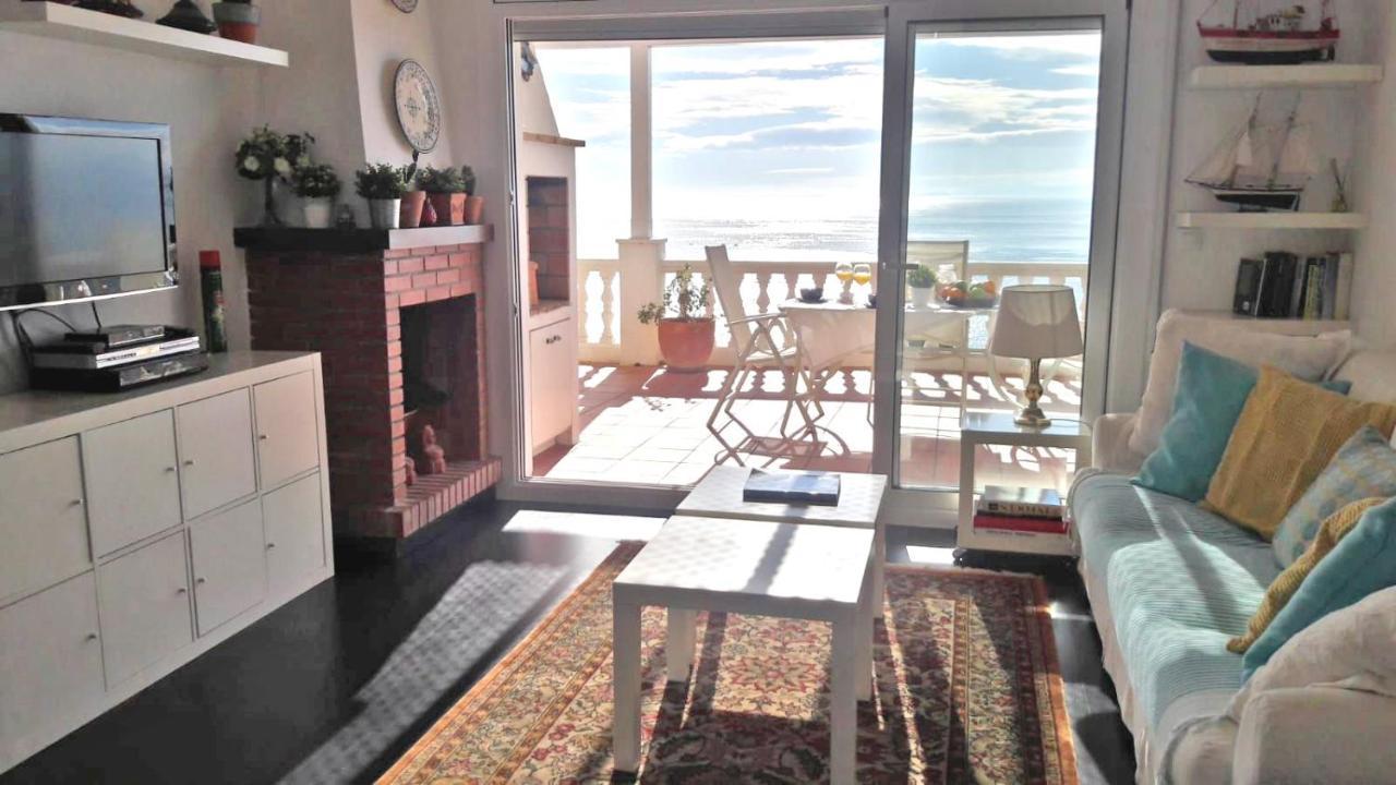 Amazing Seaview Apartment With Terrace & Parking - Casa Artevida روساس المظهر الخارجي الصورة